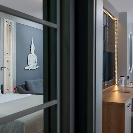 Siam Elegance Hotel & Spa Белек Екстериор снимка